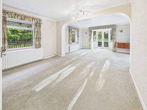 SECOND RECEPTION ROOM / SITTING ROOM- click for photo gallery